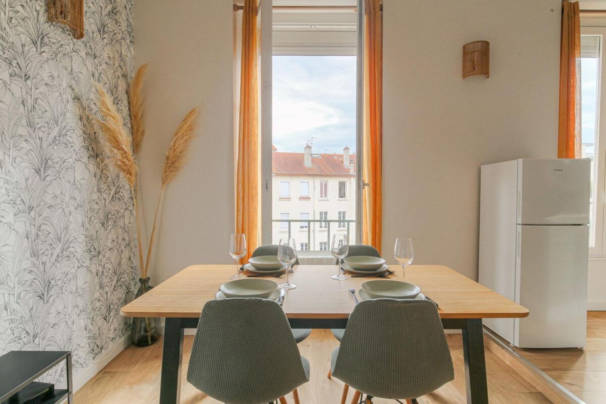 Duplex Spacieux Et Design Proche La Part-Dieu Appartement Lyon Buitenkant foto